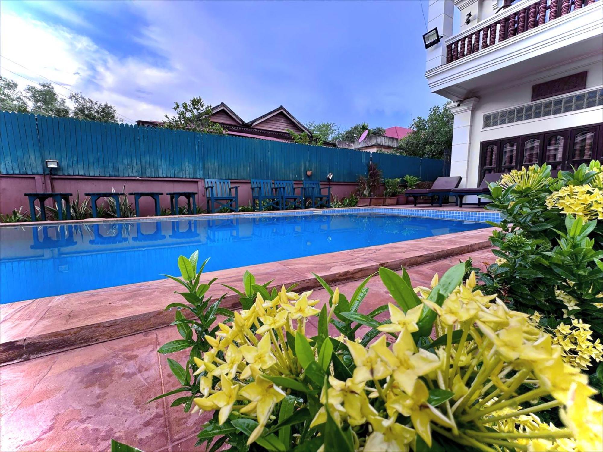 Shining Angkor Boutique Hotel Siem Reap Exterior foto
